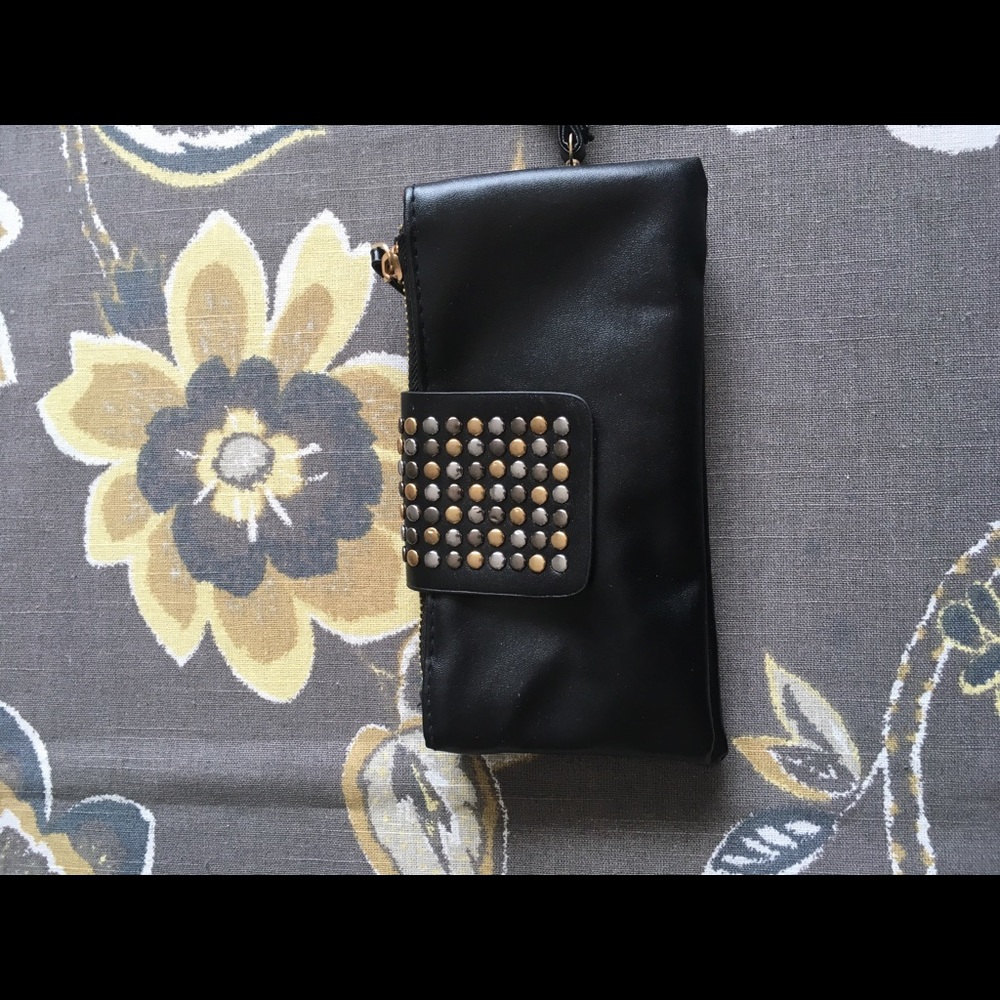 🚫SOLD🚫Studded Wristlet